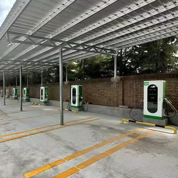 廣東防水防塵商用380v充電站大型物流園320KW貨車快充充電樁