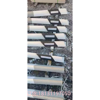 昆明路施工提示牌電纜警示樁公路界里程碑道口標(biāo)電纜樁警沖標(biāo)