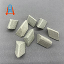 廠家供應(yīng)棕剛玉磨料粗磨去毛刺斜三角3*3研磨石子除銹去飛邊