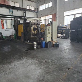 深圳南山區(qū)樹脂廠設(shè)備回收,機(jī)器設(shè)備回收拆除