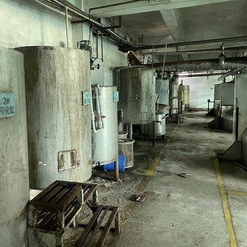 深圳南山區(qū)樹脂廠設(shè)備回收,機(jī)器設(shè)備回收拆除