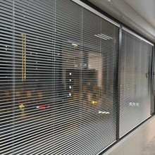 大望路窗簾定做高碑店窗簾訂做辦公室遮陽(yáng)簾安裝圖片