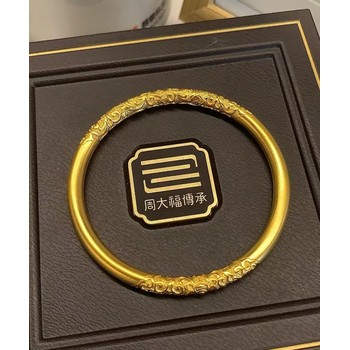 上海盧灣黃金回收電話(huà)外岡鎮江橋鎮奢侈品回收
