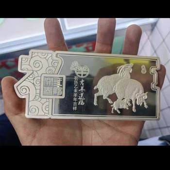 上海舊銀飾回收-青浦菜百白銀回收多少一克