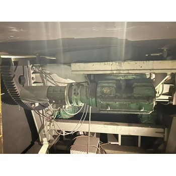 二手出售一套成都焊妍威達產20噸焊接變位機