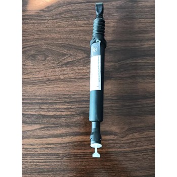 梅賽德斯奔馳4144離合器總泵