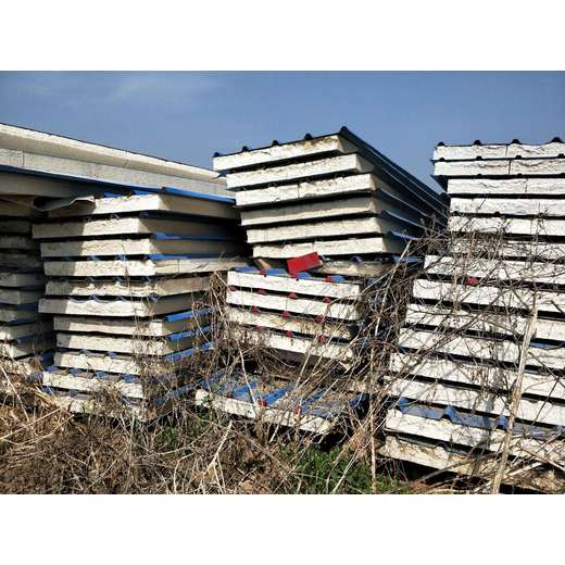 葫蘆島廢舊二手活動板房回收廠家電話，附近收舊彩鋼房