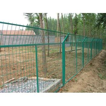 高速公路護(hù)欄網(wǎng)系列焊接隔離柵