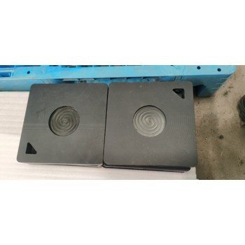廠家聚乙烯墊塊緩沖墊設備用減震墊工業用防滑緩沖PE減震墊