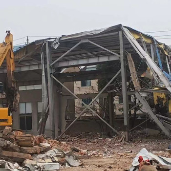 深圳寶安區(qū)重型鋼結構回收拆除免費拆除廢舊機器設備回收