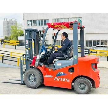 2025年在珠海考一個(gè)叉車證要多少錢？在哪里報(bào)名？