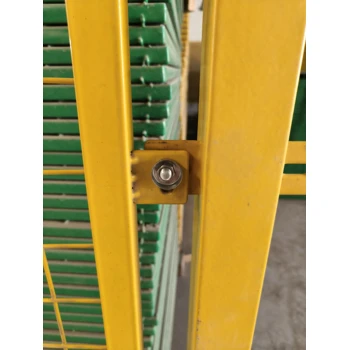 車間倉庫隔離網(wǎng)鐵絲網(wǎng)工廠設(shè)備隔斷網(wǎng)高速公路防護(hù)網(wǎng)戶外圍欄柵欄