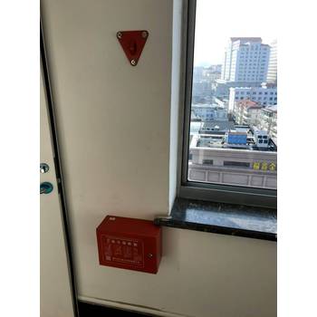 國標(biāo)建筑工地TH-30型逃生緩降器