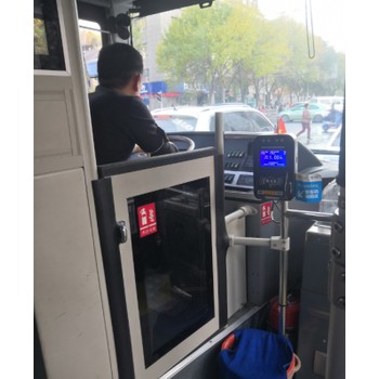蘇州卓尼PC板材公交車擋板生產加工廠家