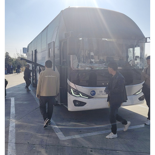青島到柳州的直達客車全程安全舒適歡迎您乘坐