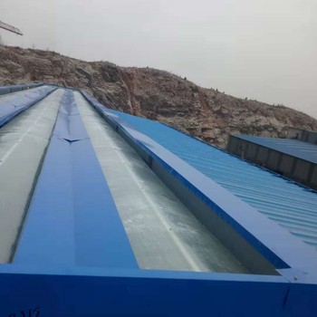 江西贛州啟閉式通風(fēng)氣樓