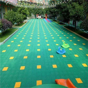 大理懸浮拼裝地板戶(hù)外拼裝懸浮地板游樂(lè)場(chǎng)懸浮地板