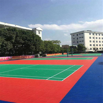 迪慶幼兒園拼裝地板幼兒園懸浮拼裝地板懸浮拼裝式運動地坂