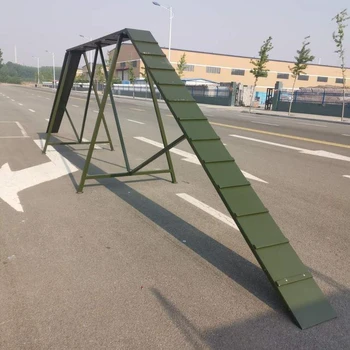 撫順警犬障礙訓(xùn)練器械搜救犬訓(xùn)練器材訓(xùn)練警犬設(shè)施