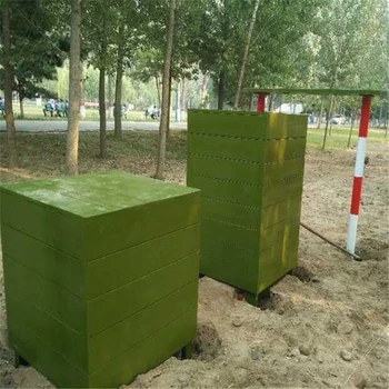 鶴崗一套400米障礙器材百米障礙賽器材戰(zhàn)術(shù)訓(xùn)練低樁網(wǎng)