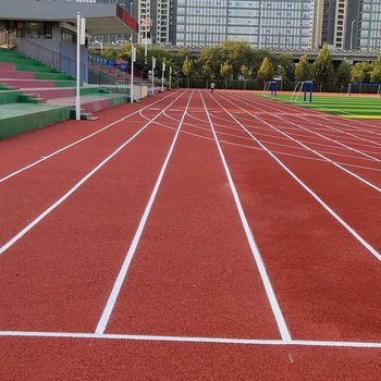 開封塑膠球場材料田徑運動跑道生產(chǎn)廠家