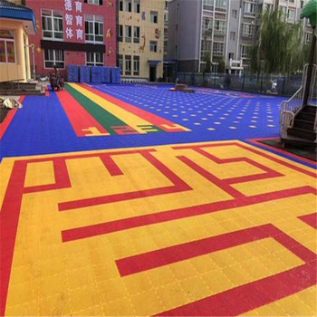 杭州拼裝地板幼兒園室外拼接地板廠家供應(yīng)