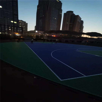 天津周邊懸浮地板籃球場軟塑懸浮地板