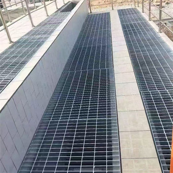 平臺鋼格板鍍鋅格柵生產工藝