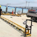 混凝土振動(dòng)梁修建橋梁公路找平機(jī)定制水泥路面整平鋪路機(jī)