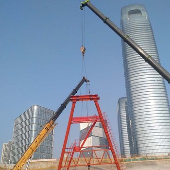 嘉禾縣大型吊車出租_5.5噸叉車租賃_高空車租賃