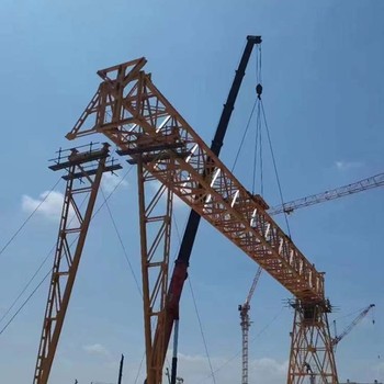 平川區吊車出租平川區履帶吊租賃剪式舉升機出租