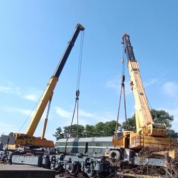 吐魯番市叉車出租吐魯番市升降車租賃電動曲臂車租賃