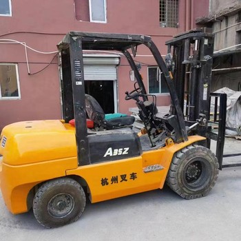 鹽城吊車(chē)出租鹽城叉車(chē)出租自動(dòng)升降平臺租賃