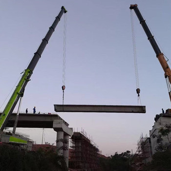 新寧縣吊車出租_新寧縣3噸叉車租賃_廠房設(shè)備運(yùn)輸安裝
