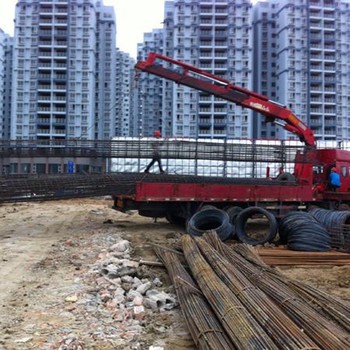 新化縣汽車吊租賃新化縣折臂吊出租剪式舉升機出租
