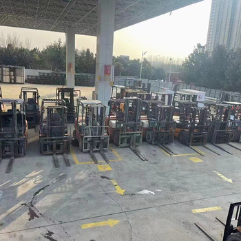 蚌埠本地吊車出租蚌埠升降車租賃折臂吊租賃