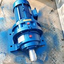 圣曼德廠家供應(yīng)擺線針輪減速機(jī)絲桿升降機(jī)