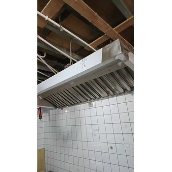 泉州滿焊排煙管鯉城廚房凈化排煙管工廠除塵排放管空調(diào)保溫風(fēng)管