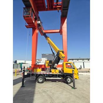 北京通州小型電動升降機出租-20米電動曲臂車出租-價格低