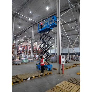 北京豐臺14米電動曲臂車出租-電動直臂式高空車出租-快速送貨上門