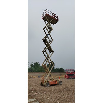 北京周邊小型剪叉升降機出租-電動直臂式升降機出租-可月租