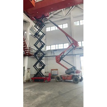 北京石景山8米剪叉升降車出租-履帶式升降機(jī)出租-歡迎咨詢