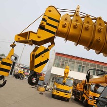 霸州里坦租賃吊車-挖土機