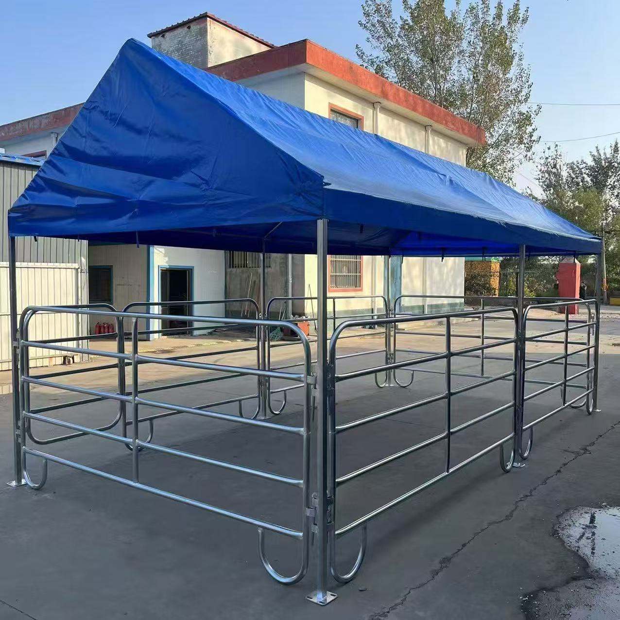 畜牧圍欄內(nèi)蒙古移動(dòng)式護(hù)欄多少錢(qián)