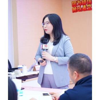 嚴(yán)小云老師鐵軍團隊打造課程