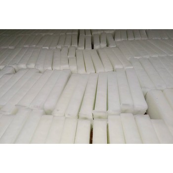 香港制冰廠，出冰工，碎冰工，司機(jī)，月入2.5W起