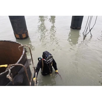 東莞水下打撈隊(duì)水下打撈公司