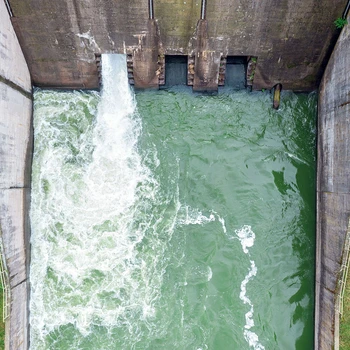 自貢水下物品打撈，打撈手機，快速到場