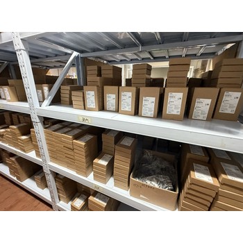 長期回收plc模塊AB模塊觸摸屏變頻器等工控產(chǎn)品