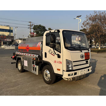 東風(fēng)藍(lán)牌2.22方油罐車同威廠家